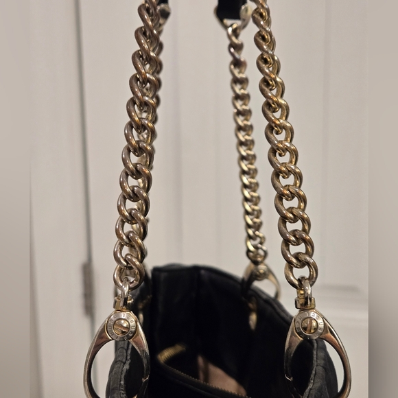 Henri Bendel No7 Expandable Black Quilted Lambskin Leather Chain Tote Bag - Picture 13 of 15